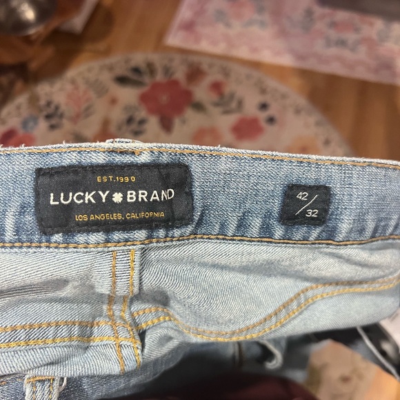 Lucky Brand 181 Relaxed Straight Light Wash Jeans 42x32 Y2K Baggy - Picture 3 of 4